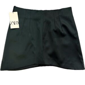 Zara Elegant Black Mini Skirt